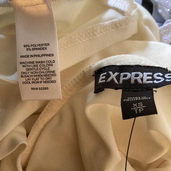 Express Top - Picture 3 of 3